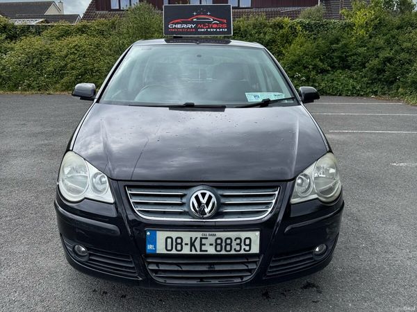 Volkswagen Polo Hatchback, Petrol, 2008, Black