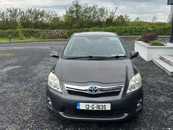 Toyota Auris Hatchback, Petrol Hybrid, 2012, Grey