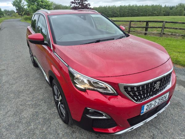 Peugeot 3008 MPV, Diesel, 2020, Red