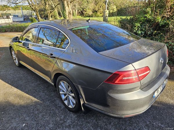 Volkswagen Passat Saloon, Diesel, 2016, Grey