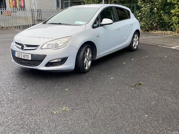 Opel Astra Hatchback, Diesel, 2015, Blue