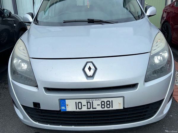 Renault Grand Scenic MPV, Diesel, 2010, Silver