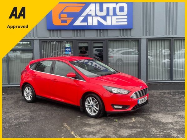 Ford Focus Hatchback, Petrol, 2016, Red