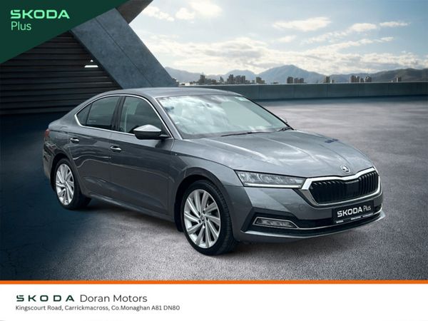 Skoda Octavia Saloon, Petrol, 2024, Grey