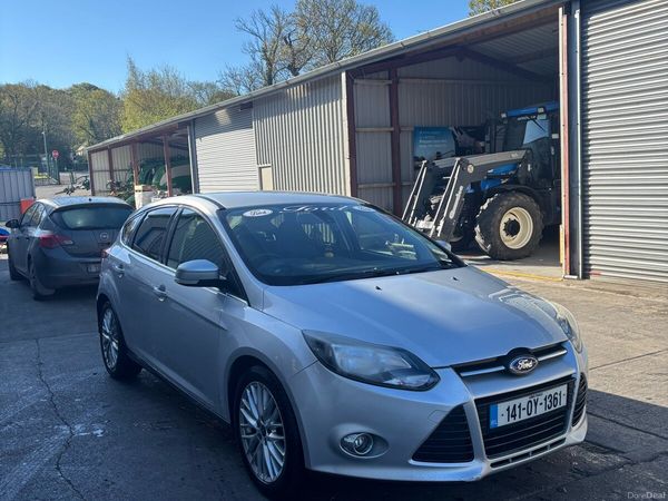 Ford Focus Hatchback, Diesel, 2014, Silver