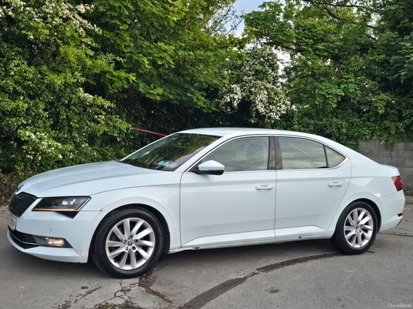 Skoda Superb Saloon, Diesel, 2017, White