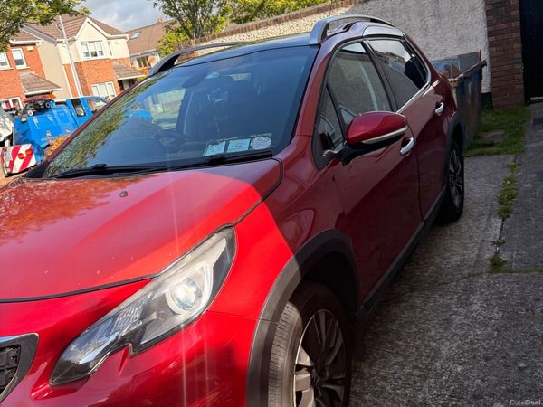 Peugeot 2008 Estate, Petrol, 2017, Red