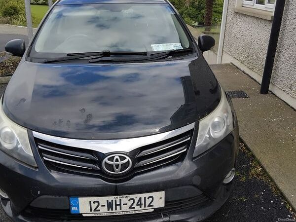Toyota Avensis Saloon, Petrol, 2012, Black