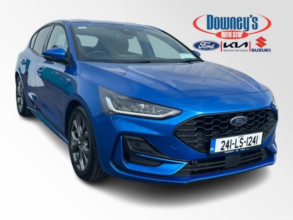 Ford Focus Hatchback, Diesel, 2024, Blue
