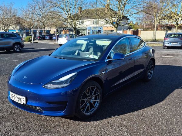 Tesla Model 3 Saloon, Electric, 2019, Blue