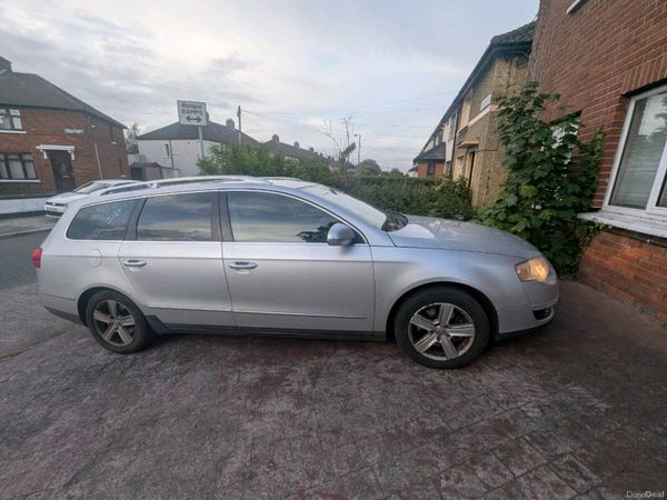 Volkswagen Passat Estate/Jeep, Diesel, 2008, Silver