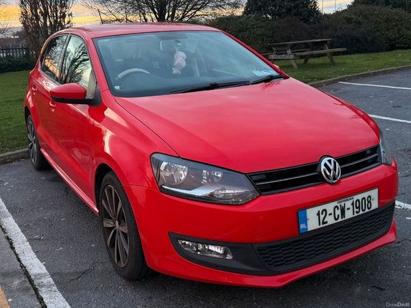 Volkswagen Polo Hatchback, Petrol, 2012, Red