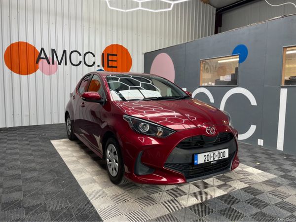 Toyota Yaris Hatchback, Petrol, 2020, Red