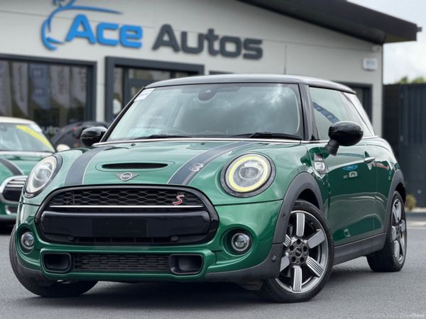 Mini Cooper Hatchback, Diesel, 2020, Green