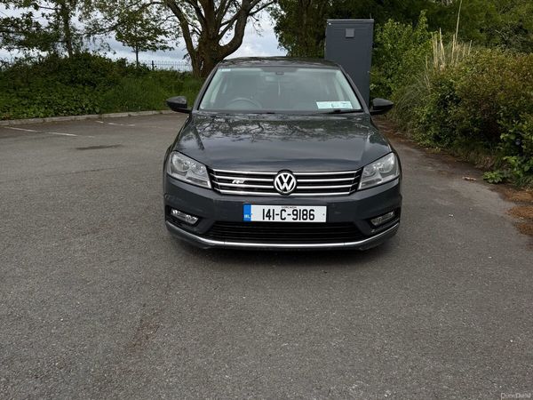 Volkswagen Passat Saloon, Diesel, 2014, Grey