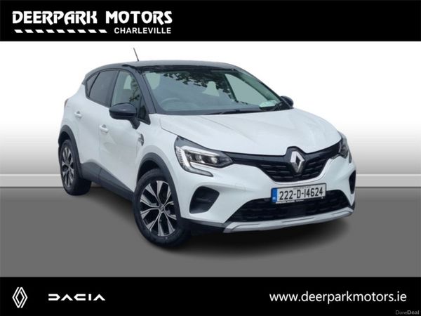 Renault Captur Hatchback, Petrol, 2022, White