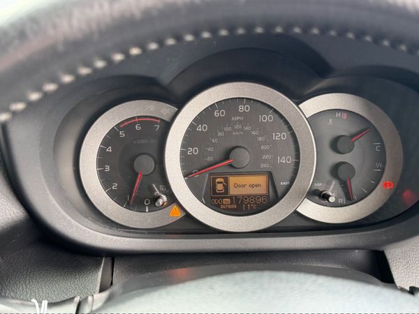Toyota RAV4 SUV, Diesel, 2009, Black