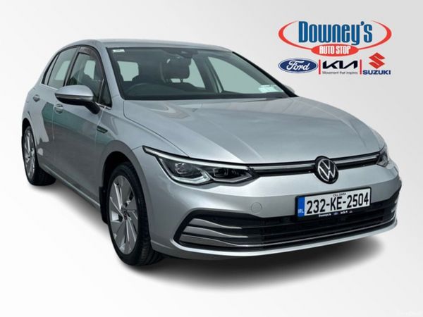 Volkswagen Golf Hatchback, Diesel, 2023, Silver