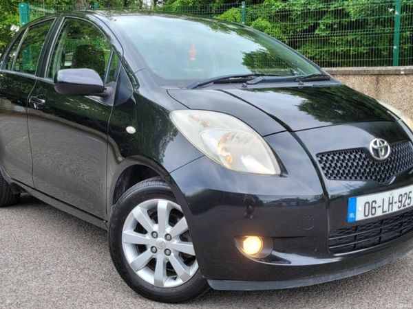 Toyota Yaris Hatchback, Petrol, 2006, Black