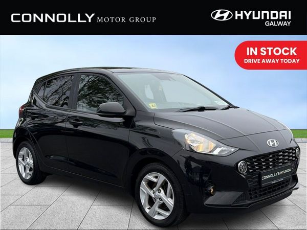 Hyundai i10 Hatchback, Petrol, 2022, Black
