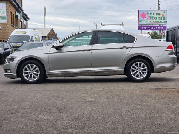 Volkswagen Passat Saloon, Diesel, 2017, Grey