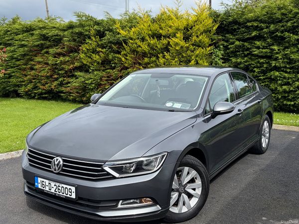 Volkswagen Passat Saloon, Diesel, 2016, Silver