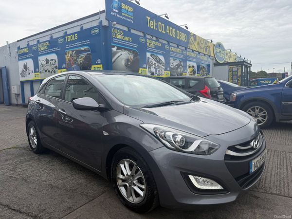 Hyundai i30 Hatchback, Diesel, 2014, Grey
