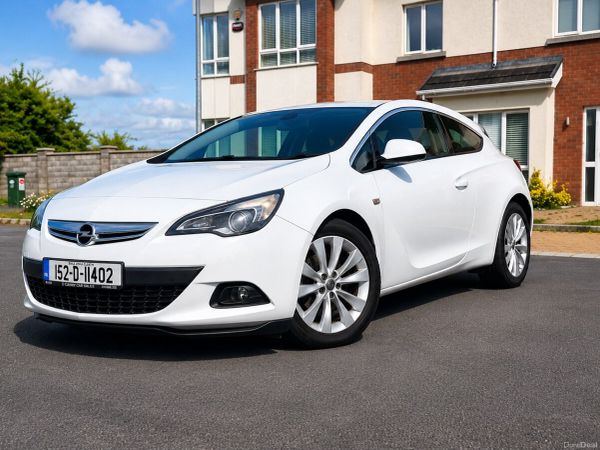 Opel Astra Hatchback, Diesel, 2015, White