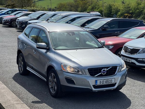 Volvo XC60 SUV, Diesel, 2011, Silver