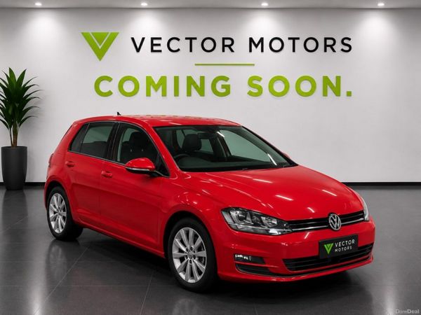 Volkswagen Golf Hatchback, Petrol, 2016, Red
