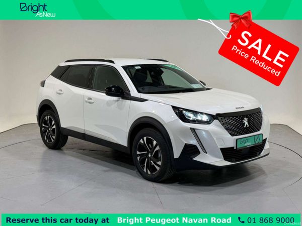 Peugeot 2008 MPV, Petrol, 2023, White