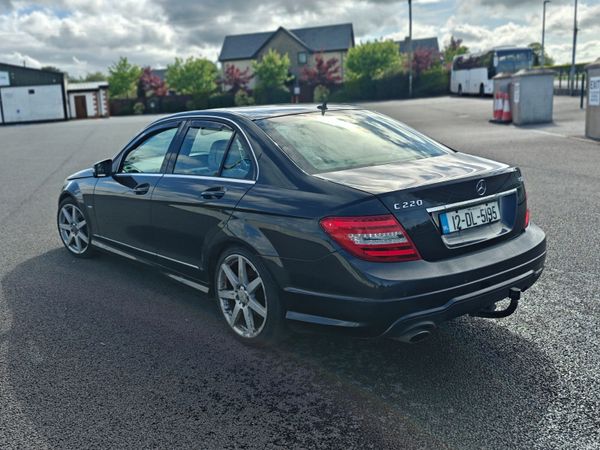 Mercedes-Benz C-Class Saloon, Diesel, 2012, Black