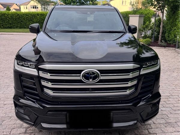 Toyota Land Cruiser SUV, Unknown, 2024, Black