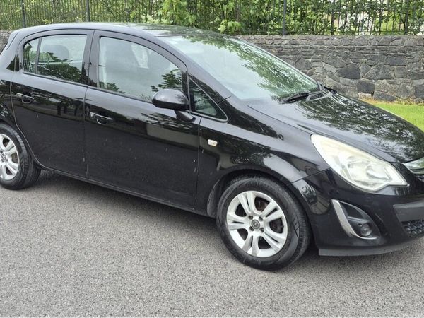 Opel Corsa Hatchback, Petrol, 2011, Black
