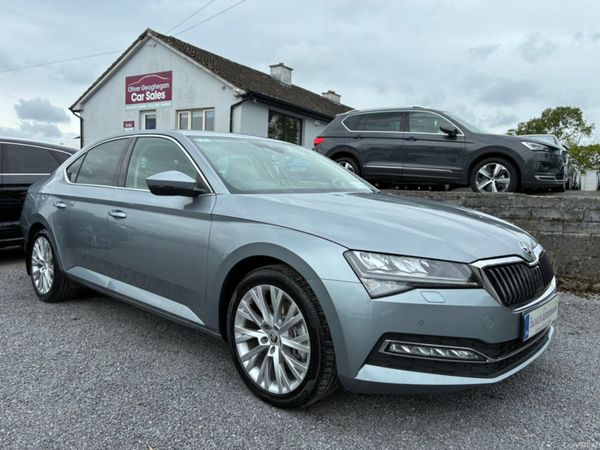 Skoda Superb Hatchback, Diesel, 2021, Grey