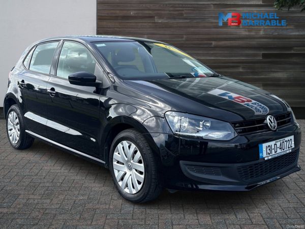 Volkswagen Polo Hatchback, Petrol, 2013, Black