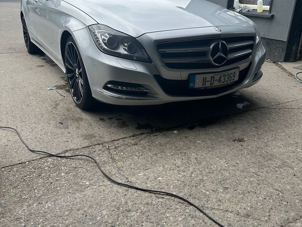 Mercedes-Benz CLS Coupe, Diesel, 2011, Silver