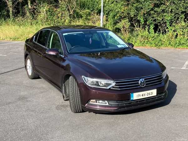 Volkswagen Passat Saloon, Diesel, 2017, Red