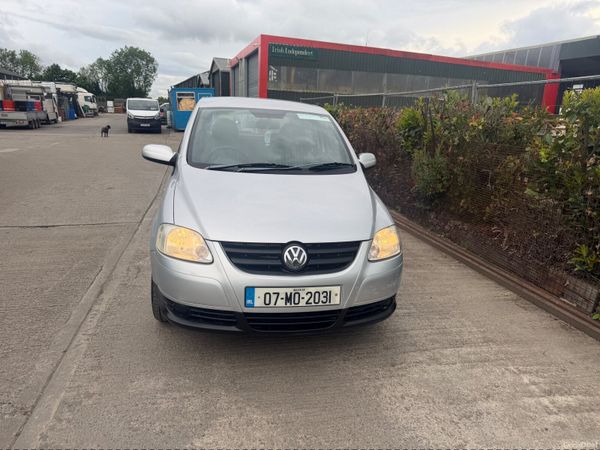Volkswagen Fox Hatchback, Petrol, 2007, Silver