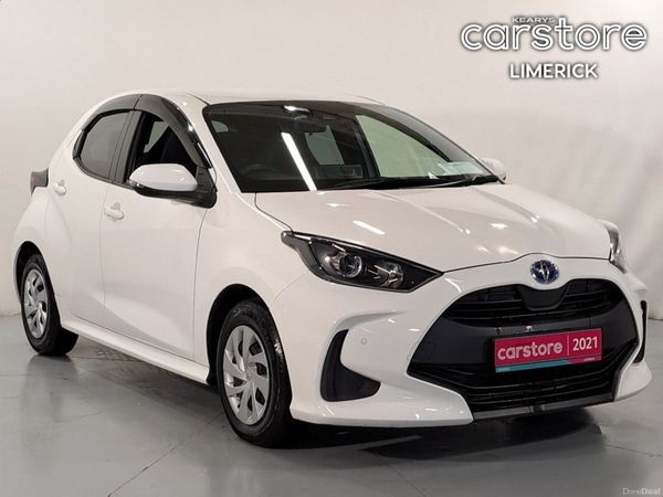 Toyota Yaris Hatchback, Petrol Hybrid, 2021, White