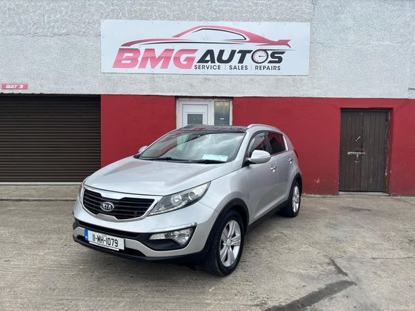 Kia Sportage SUV, Diesel, 2011, Silver