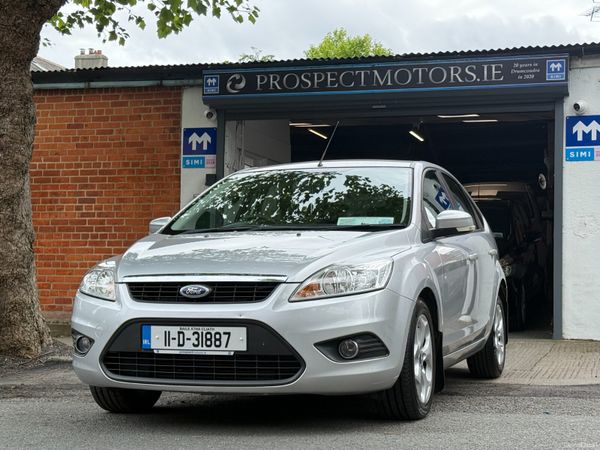 Ford Focus Hatchback, Diesel, 2011, Silver