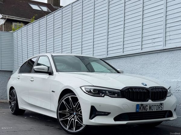 BMW 3-Series Saloon, Petrol Hybrid, 2021, White