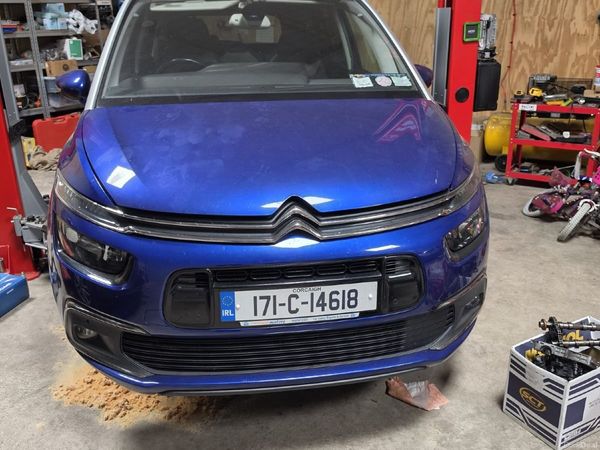 Citroen C4 Hatchback, Diesel, 2017, Blue