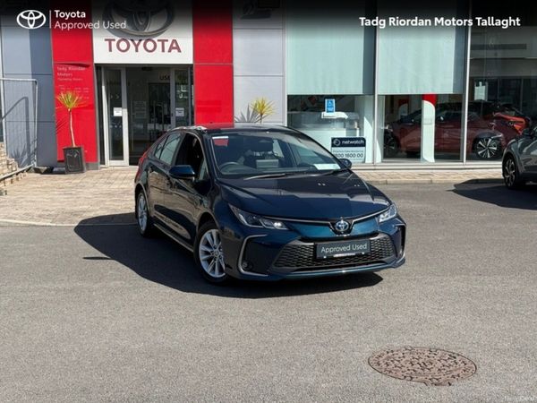 Toyota Corolla Saloon, Petrol Hybrid, 2023, Blue