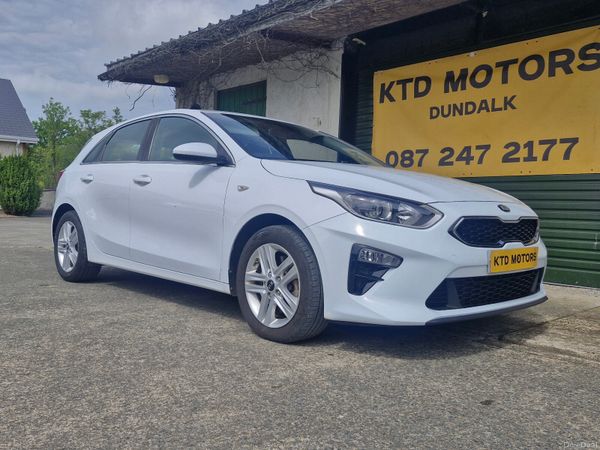 Kia Ceed Hatchback, Diesel, 2019, White