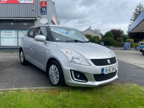 Suzuki Swift Hatchback, Petrol, 2015, Silver