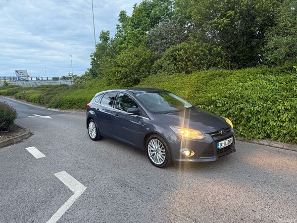 Ford Focus Hatchback, Diesel, 2014, Grey