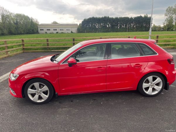 Audi A3 Hatchback, Diesel, 2014, Red