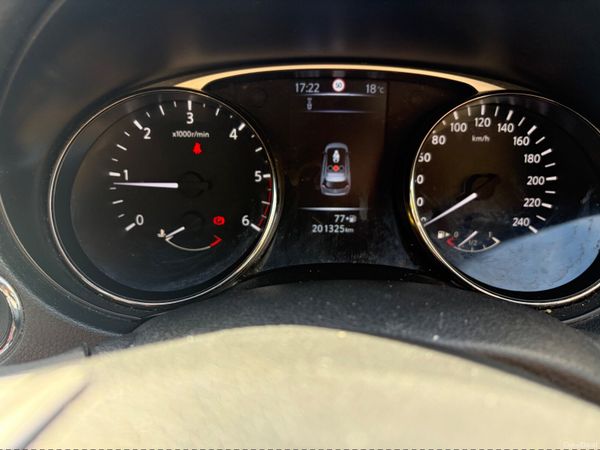Nissan X-Trail SUV, Diesel, 2014, White